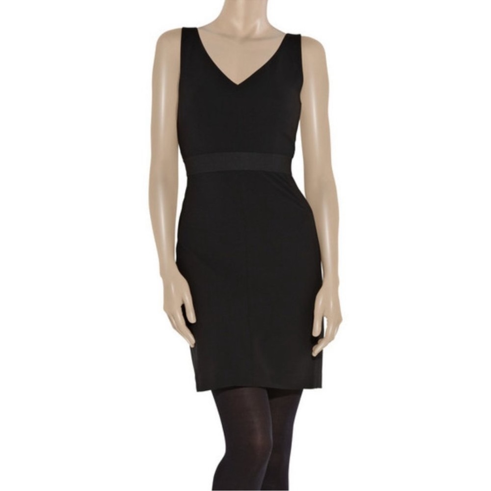 NWT THEORY Alcoa Black Sleeveless V-Neck Dress